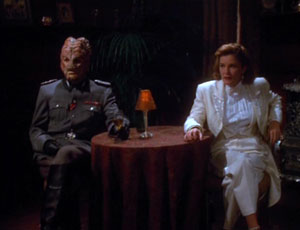 Illustration for article titled Star Trek's Absolute Worst Holodeck Adventures